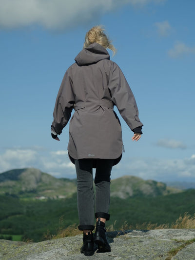 Lule The Wide Jacket Coffee