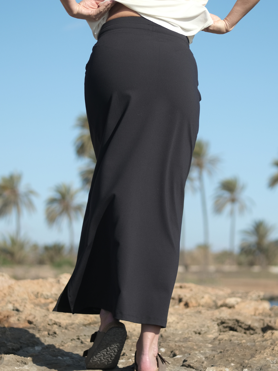 Easy MAXI skirt Black – Heart of Lule EU