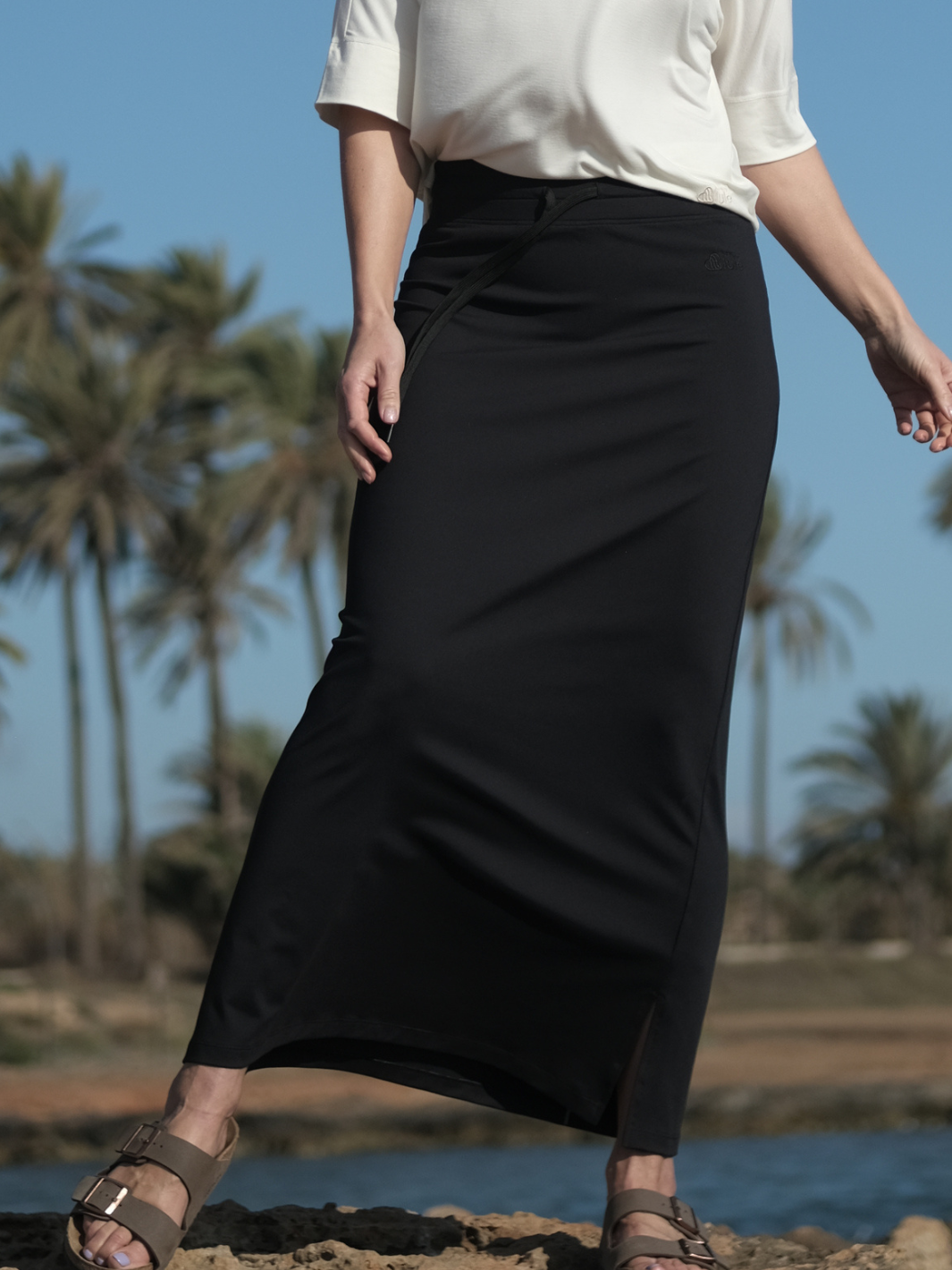 Easy MAXI skirt Black