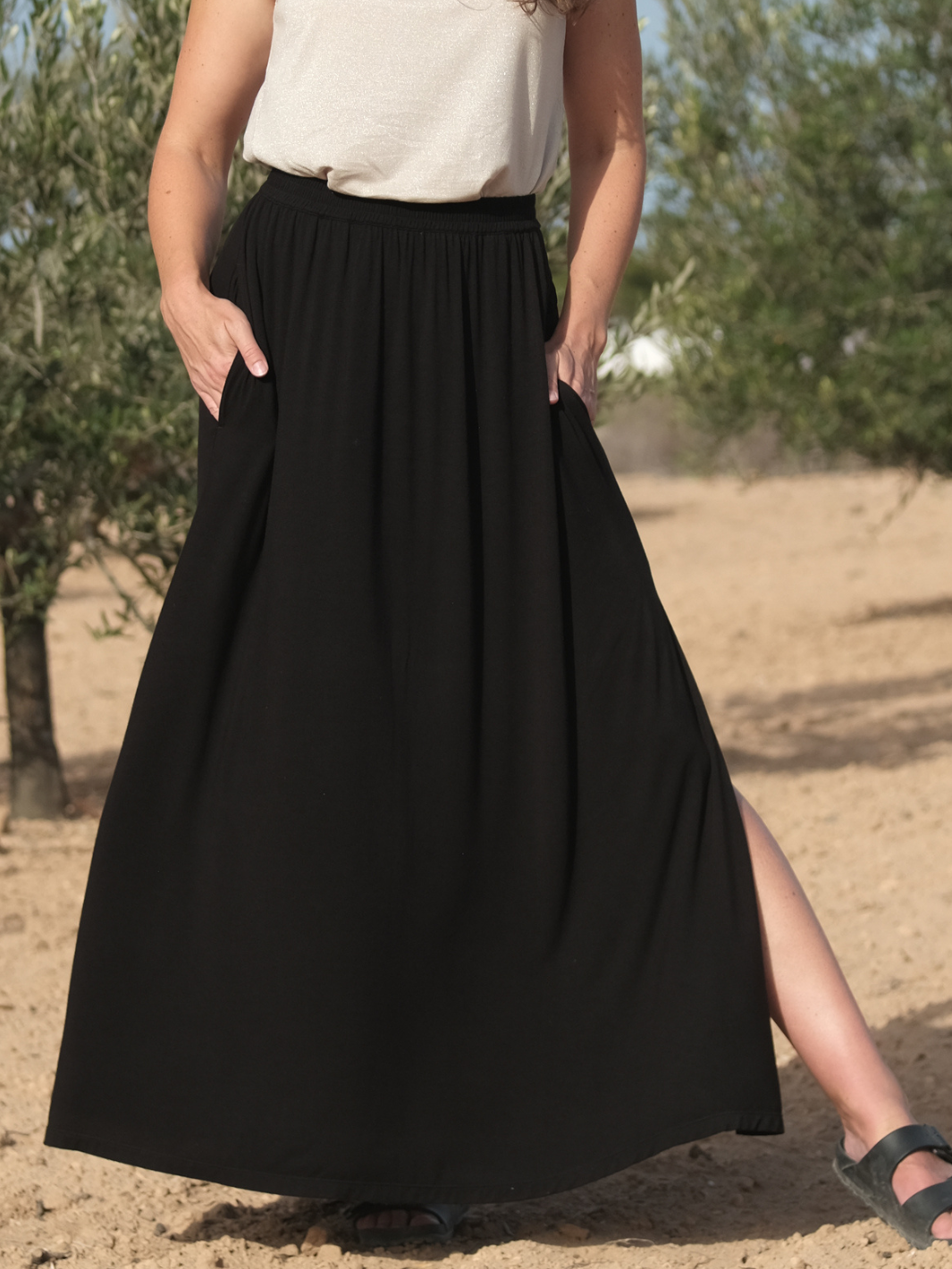 Flowy MAXI skirt Black